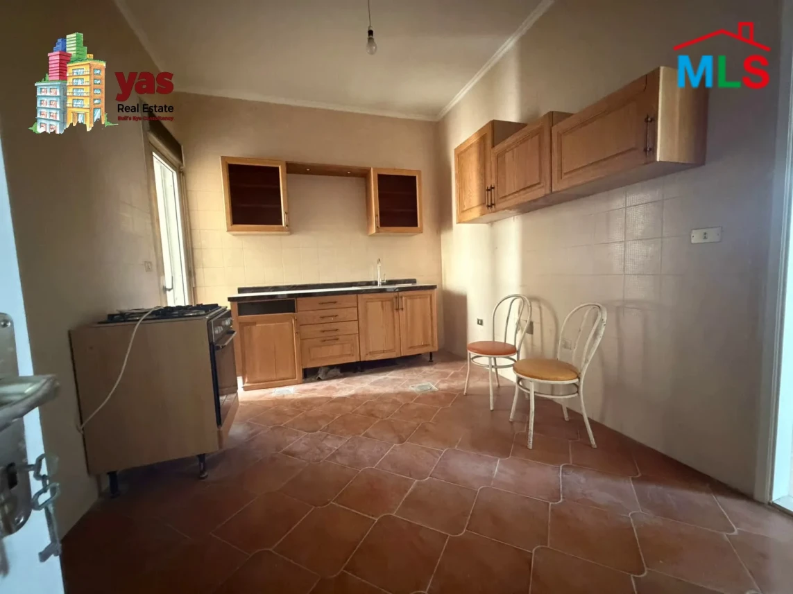 Ballouneh 125m2 | Well Maintained | Calm Area | Private Street | EL