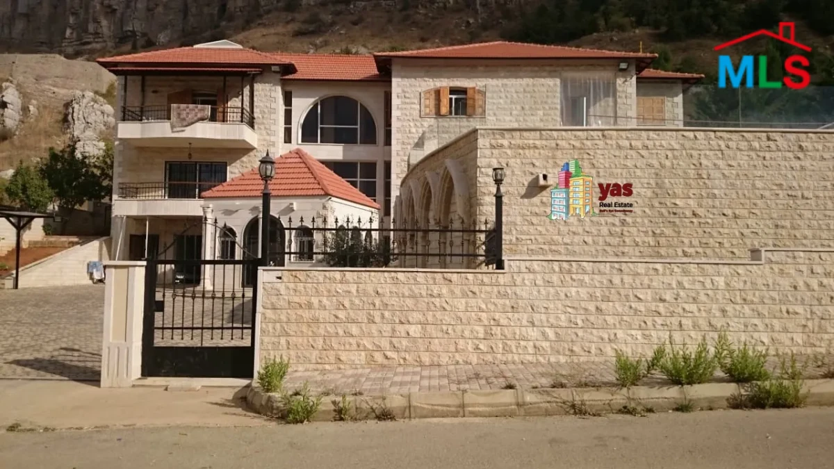 Hammana 1000m2 | 1330m2 Land | Villa | Private Pool | TCH