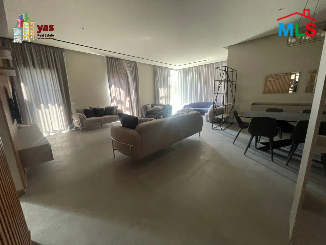 Achrafieh 200m2 | Prime Location | Decorated | Catch | OH