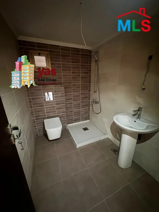 Jdeideh 165m2 | New | Private Street | Prime Location | OH