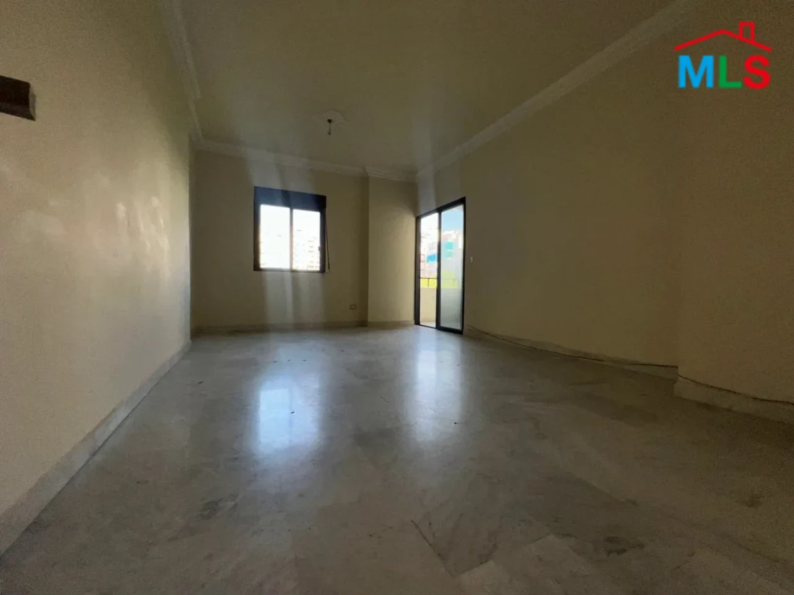 Zouk Mosbeh 110m2 | Calm Area | Well Maintained | Quiet Street |EH/RH