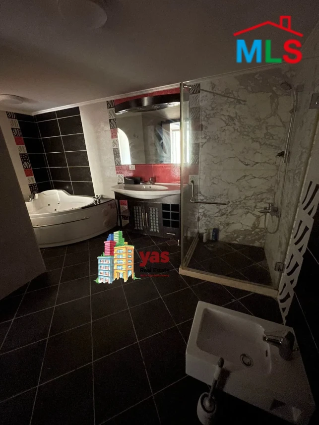 Broumana 325m2 | 250m2 Terrace/Garden | Mint Condition | Sea View |TCH