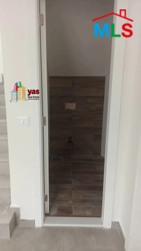 Mazraat Yachouh 158m2 | Duplex | Prime Location | View| Catch | PM
