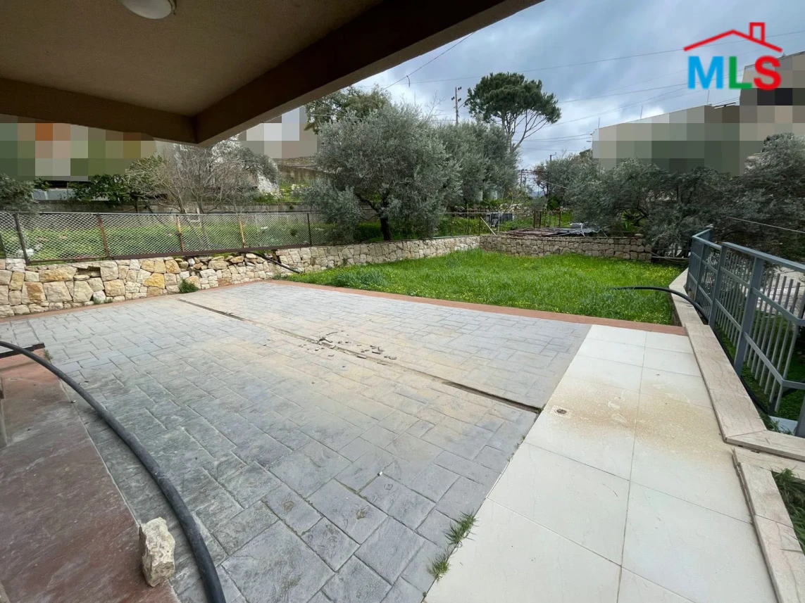 Ouyoun Broumana 200m2 | 200m2 Garden/Terrace | High End | New | TCH