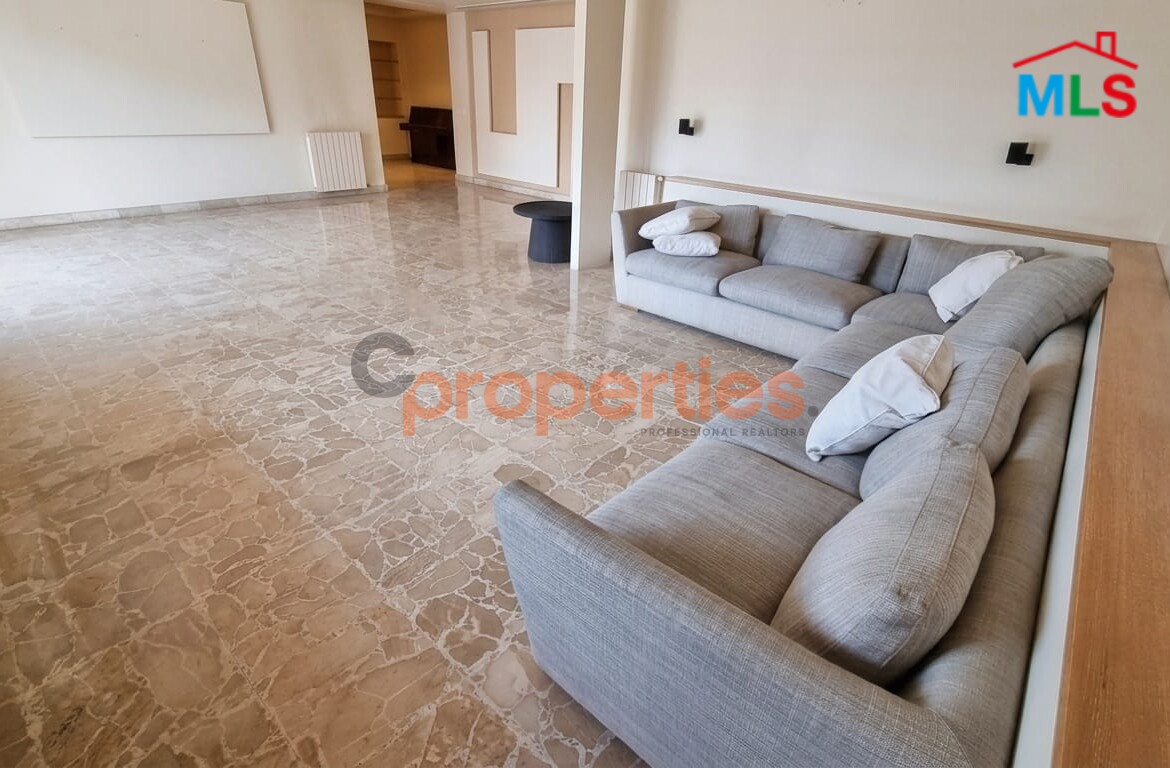 Apartment For Rent In Achrafieh - CPBMH33