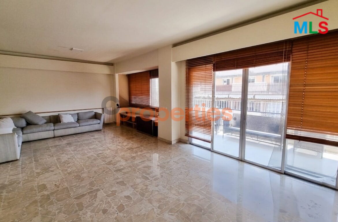 Apartment For Rent In Achrafieh - CPBMH33