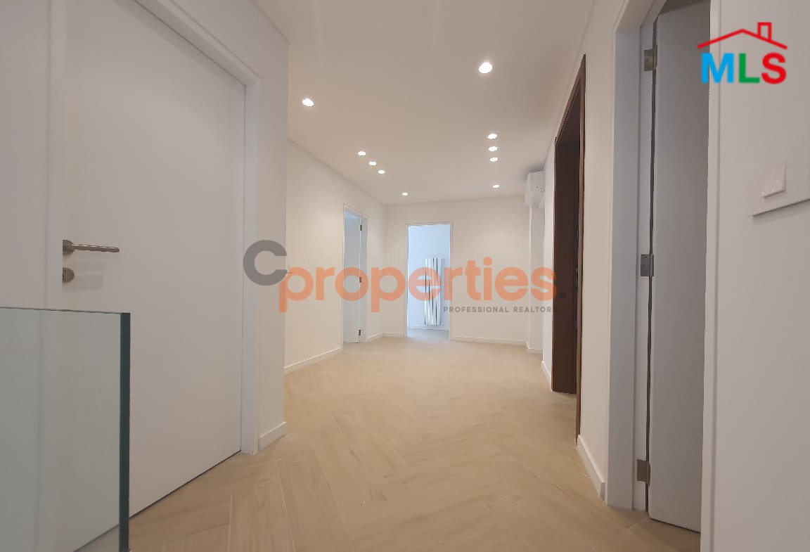 Apartment for rent in achrafieh -CPBRN02