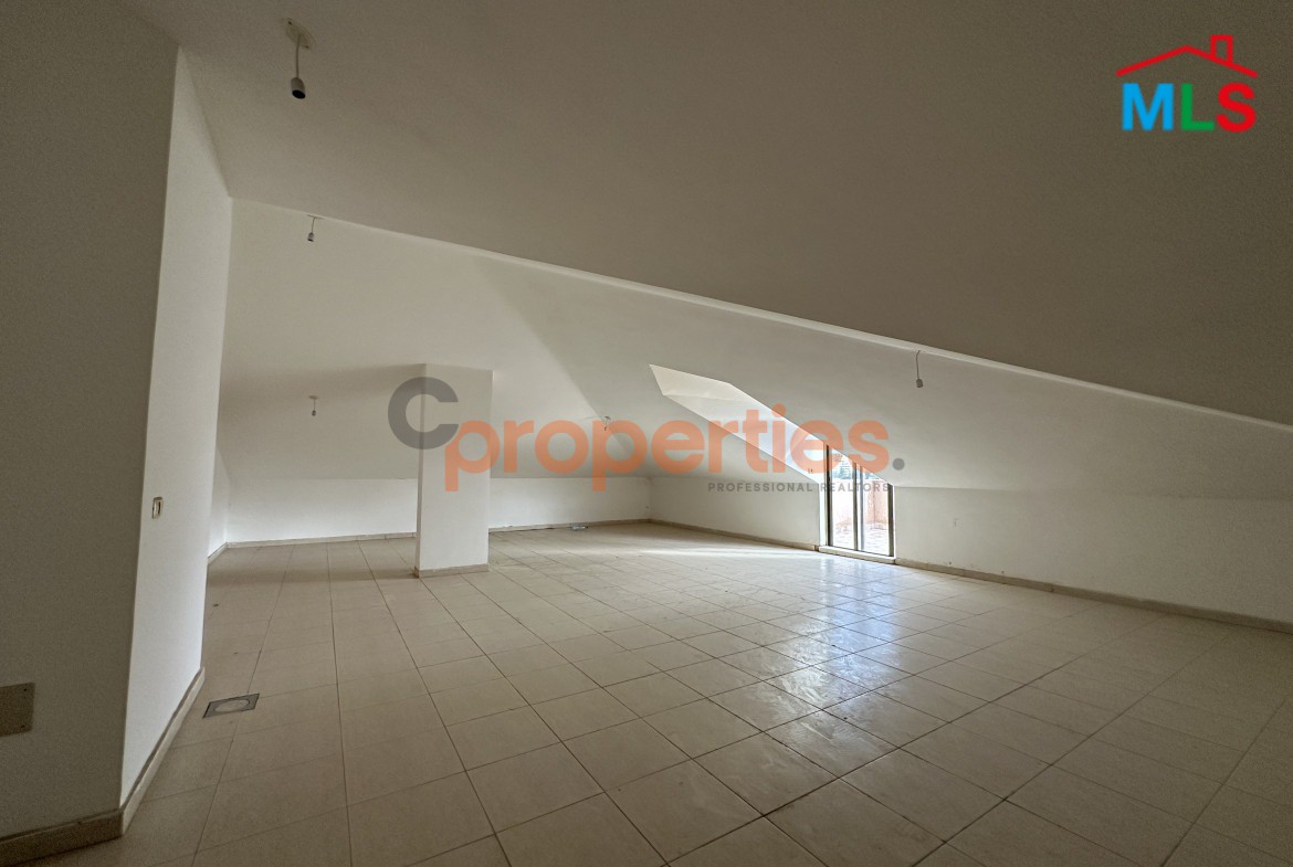 Apartment For Sale in Betchay – CPDD53