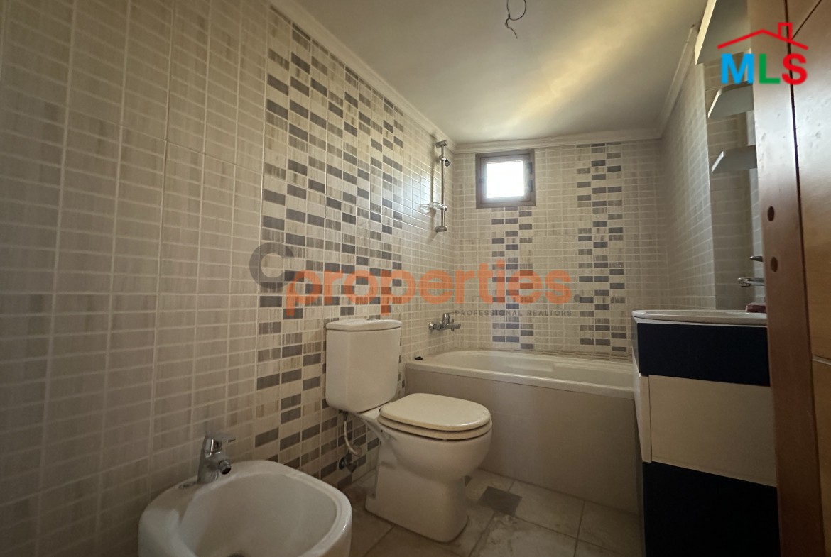 Apartment For Sale in Hadath – CPDD28