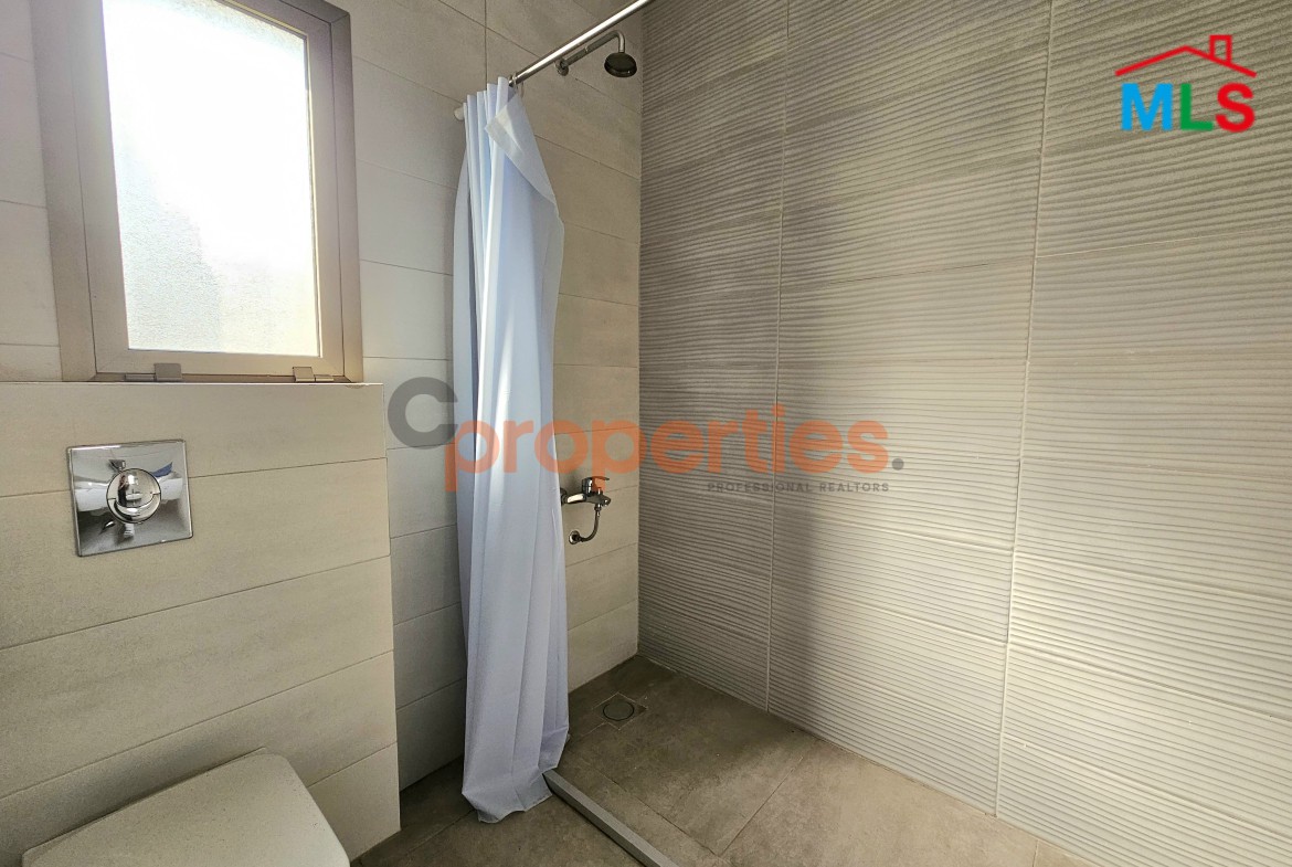 Apartment For Sale In Achrafieh – CPBWW63