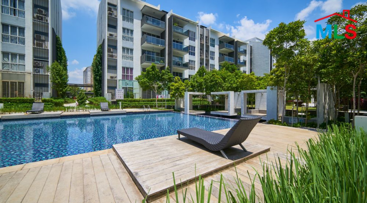 Chalet For Sale in Tabarja, Keserouan