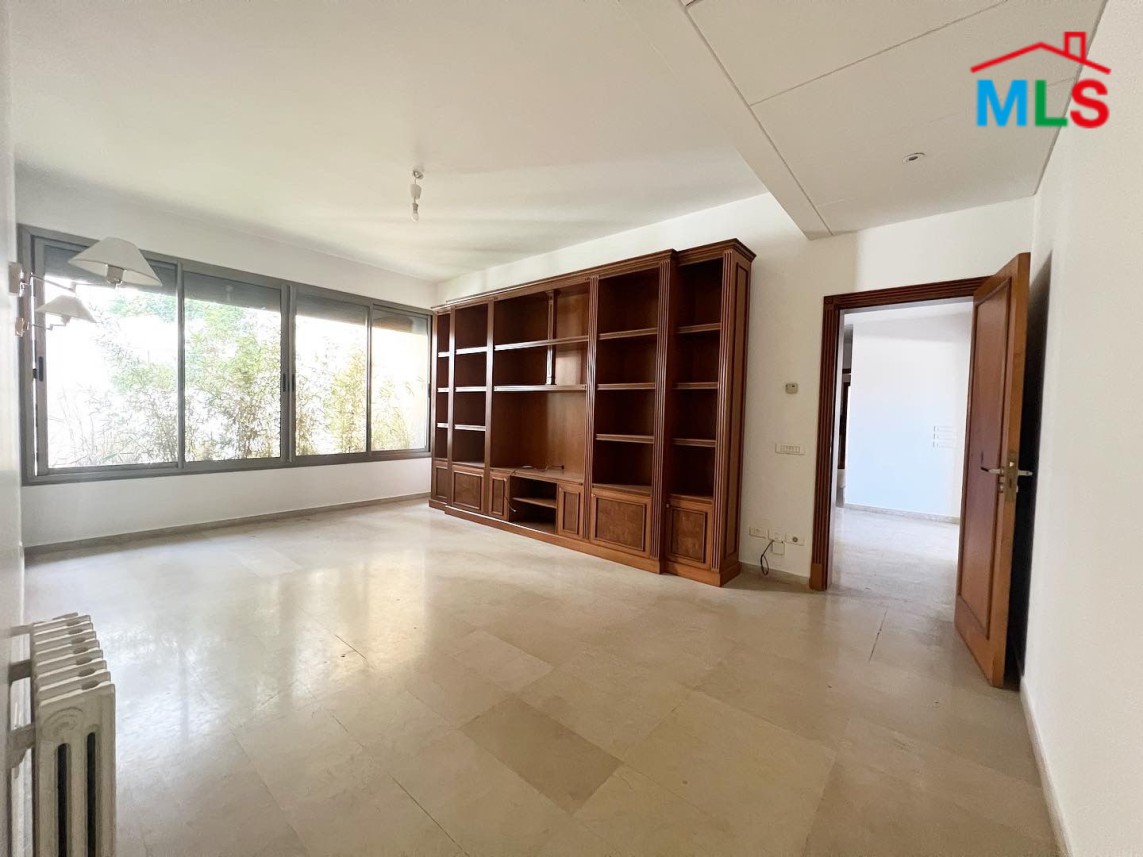4-Bedroom Apartment For Rent in Achrafieh, Carré D'or