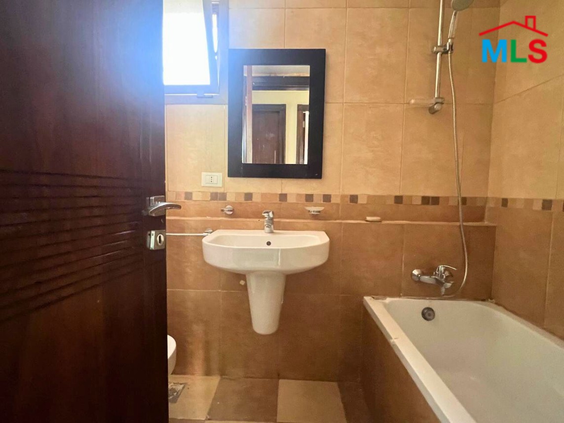 Spacious Apartment In A Gated Community For Rent In Achrafieh, Sioufi