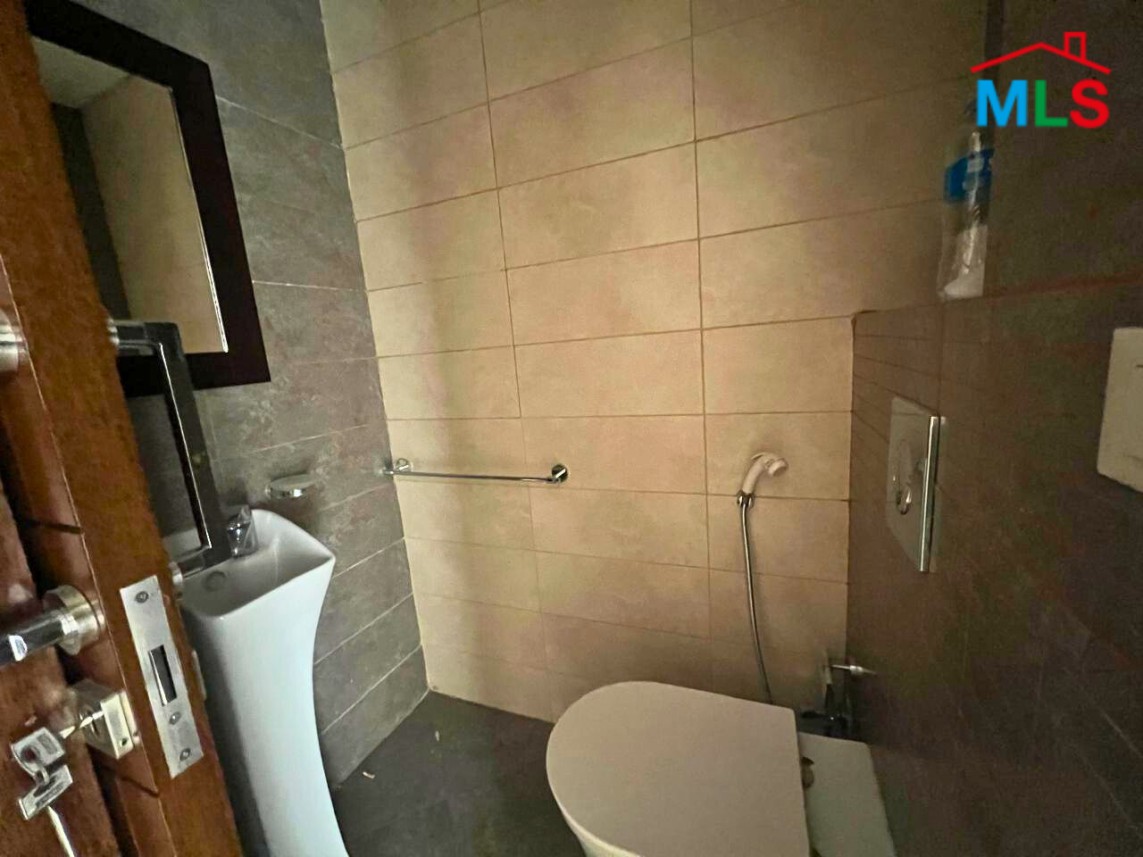 Spacious Apartment In A Gated Community For Rent In Achrafieh, Sioufi