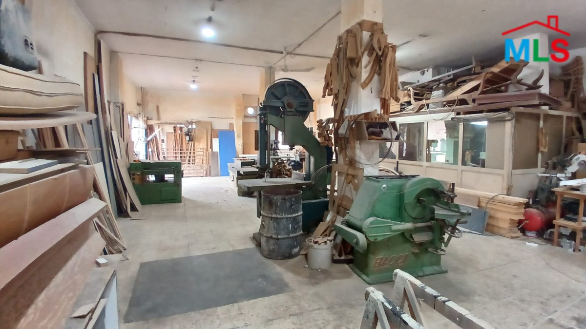 An Industrial Factory For Rent in Bouchrieh