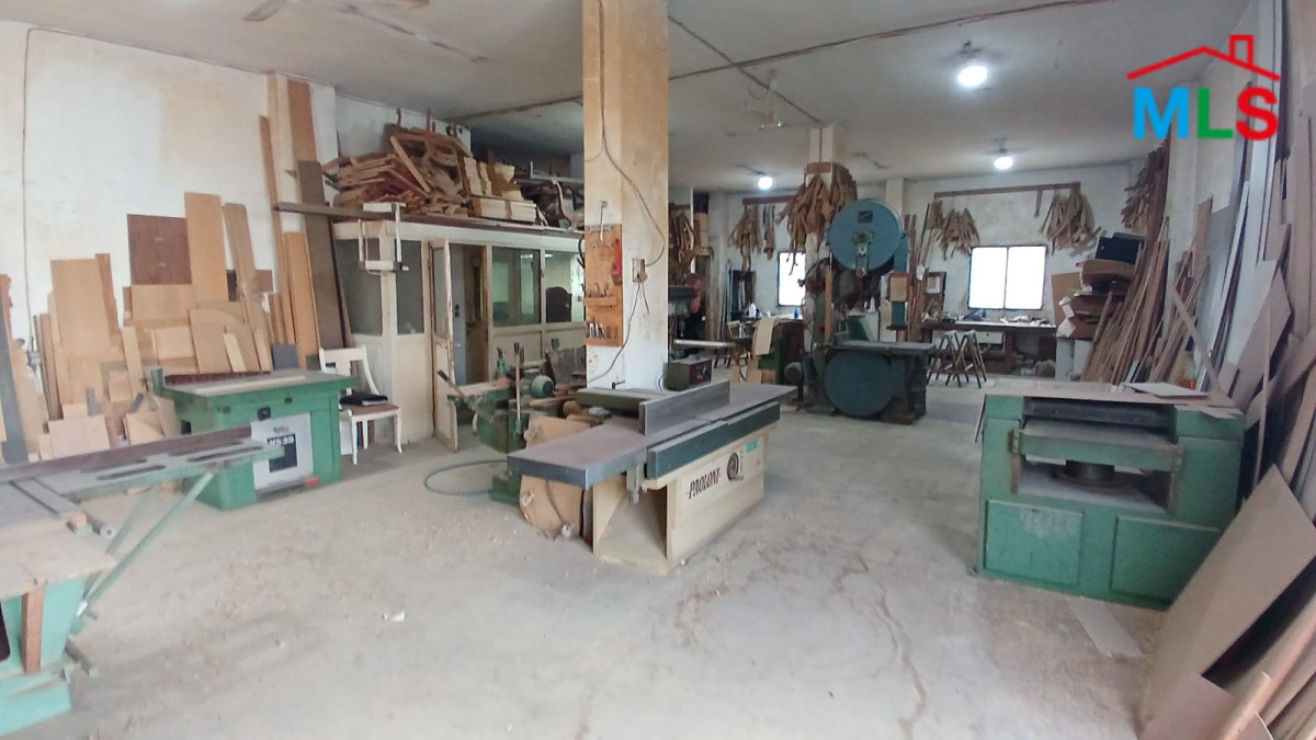 An Industrial Factory For Rent in Bouchrieh