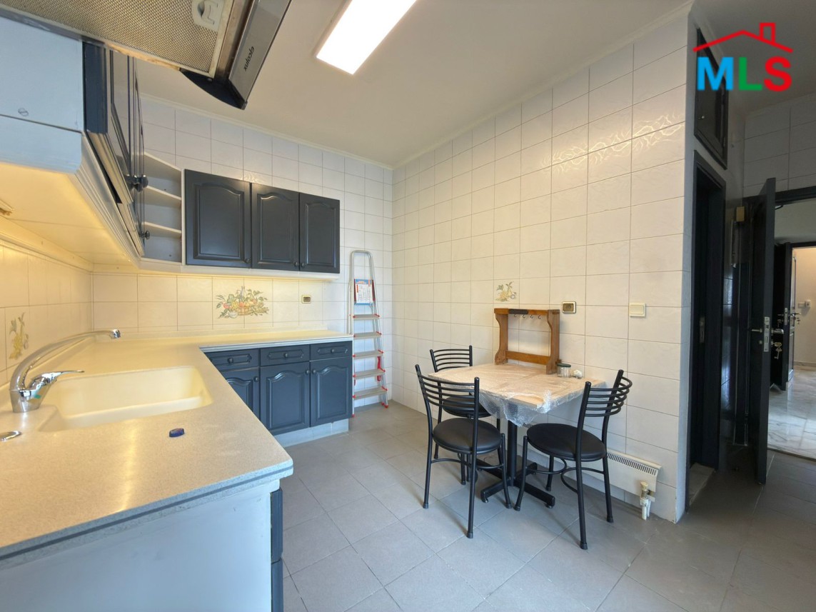 Bright & Renovated 3-Bedroom Apartment For Rent in Achrafieh, Rizk
