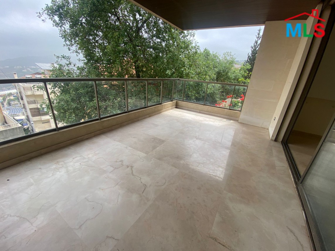 3-Bedroom Apartment With Garden For Rent in Elissar