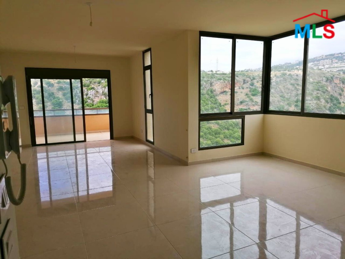 Duplex For Rent in Hboub, Jbeil - with a Nice View