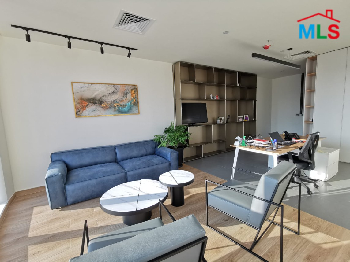 An Amazing Office for Rent in an Iconic Building in Achrafieh