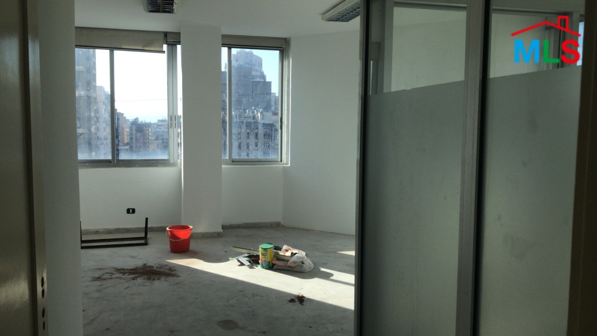 Office for rent in Verdun with a Great View