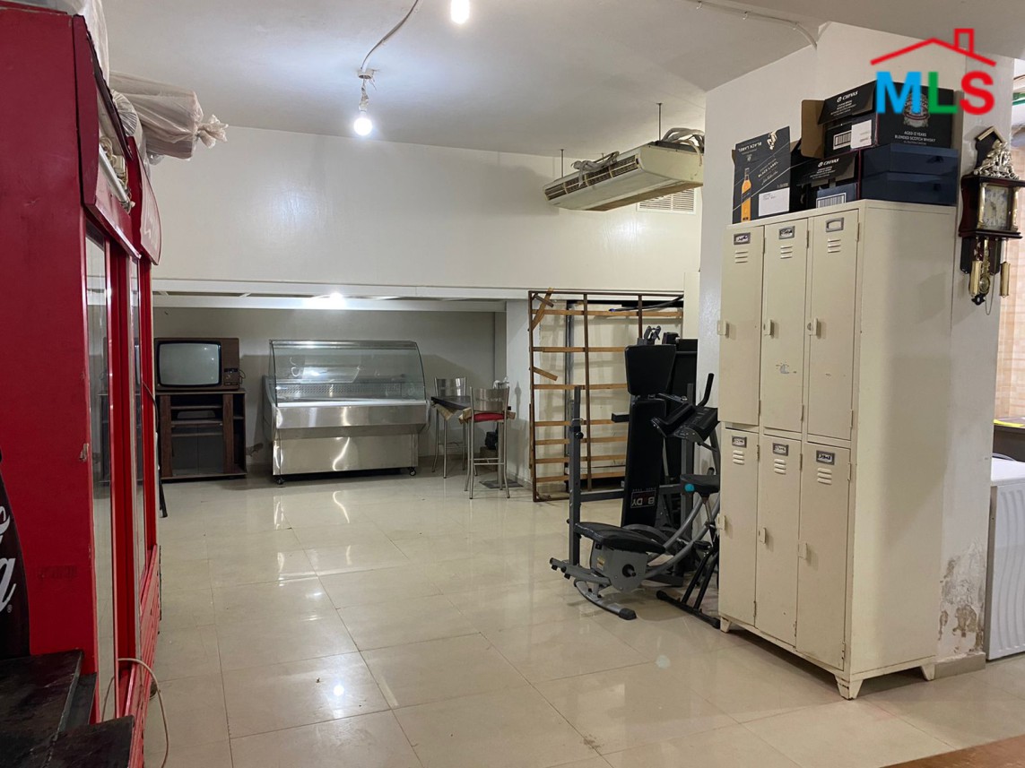 Fully Equipped Central Kitchen for Rent in Furn El Chebbak