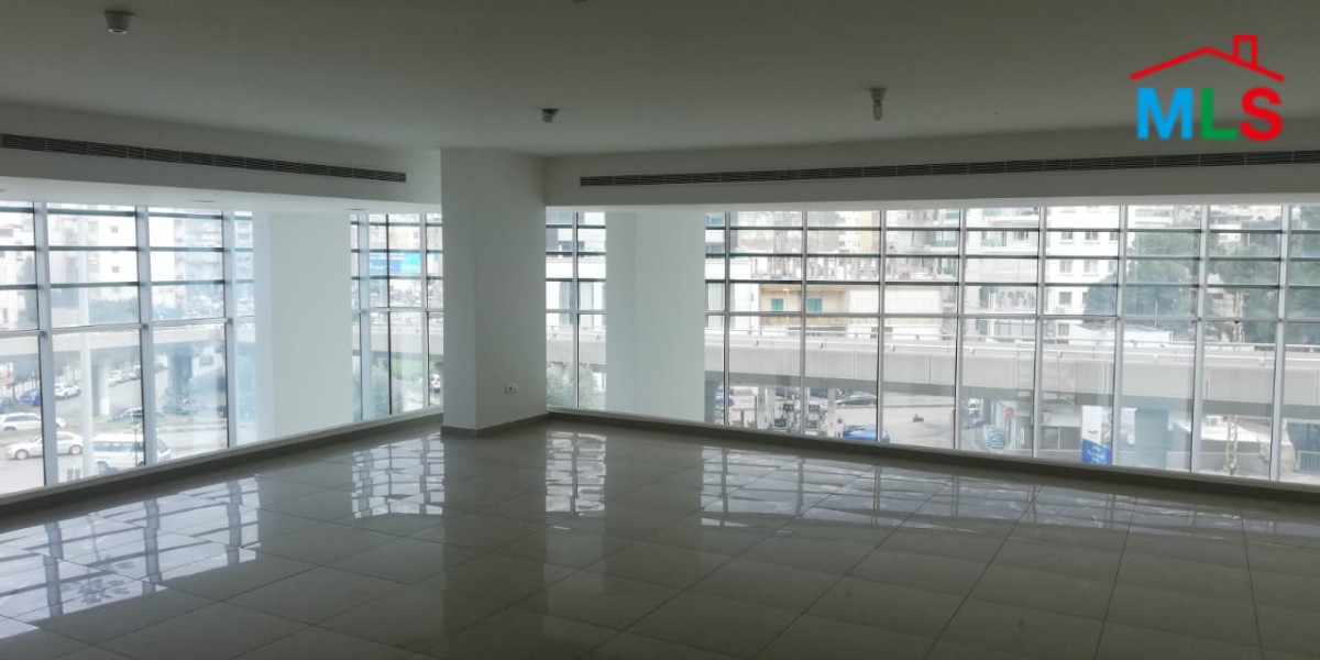 Showroom For Rent In A Prime Location In Sin El Fil