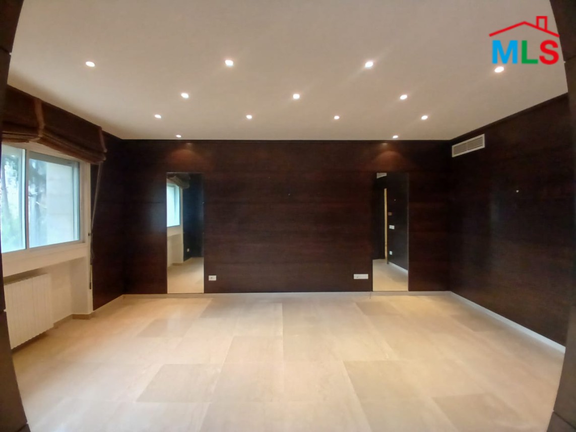 Spacious 3 Bedrooms Apartment With Terrace and Garden For Sale in Biyada