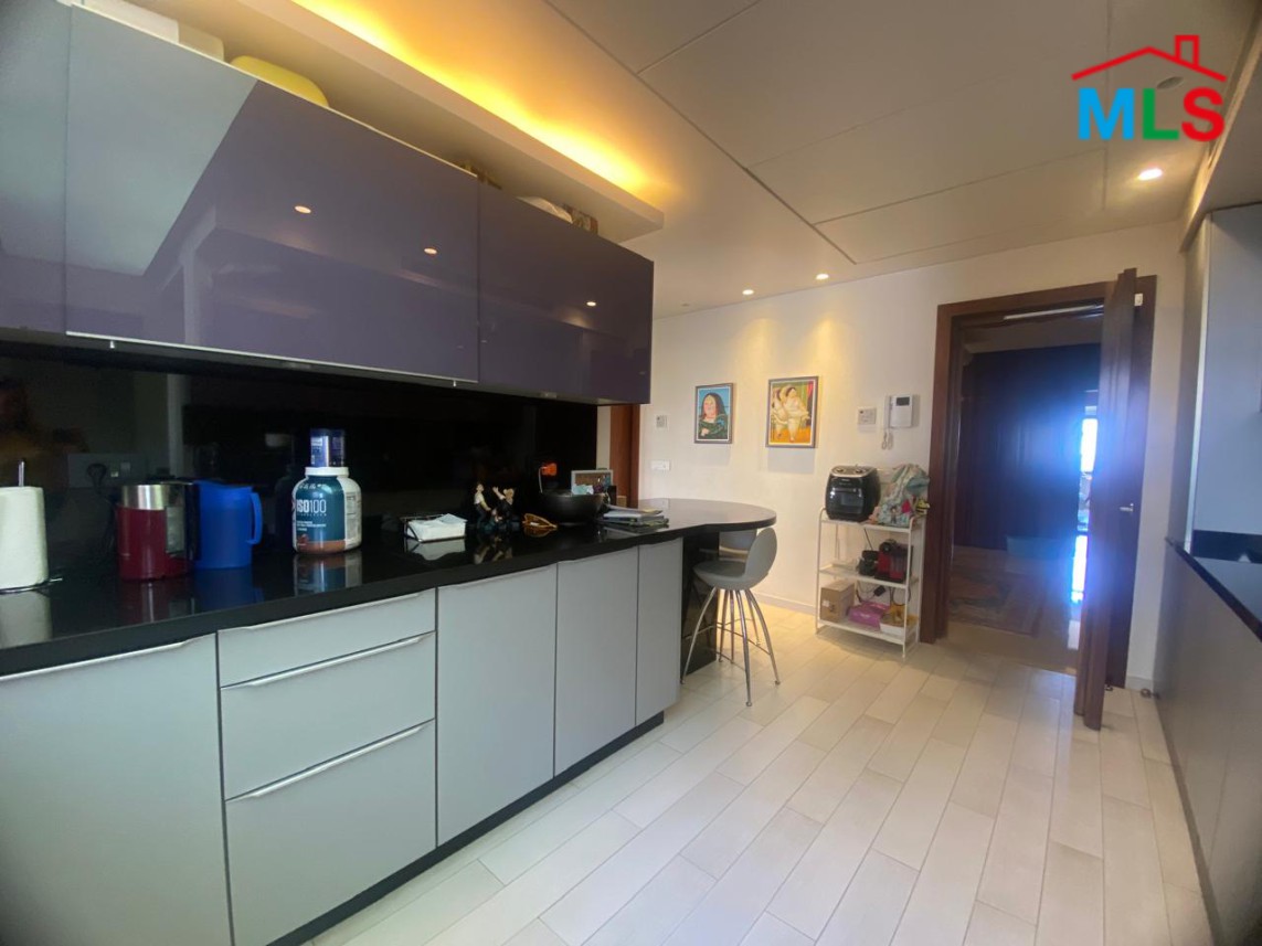 Renovated & Decorated Apartment With Full Sea View For Sale in Rawche