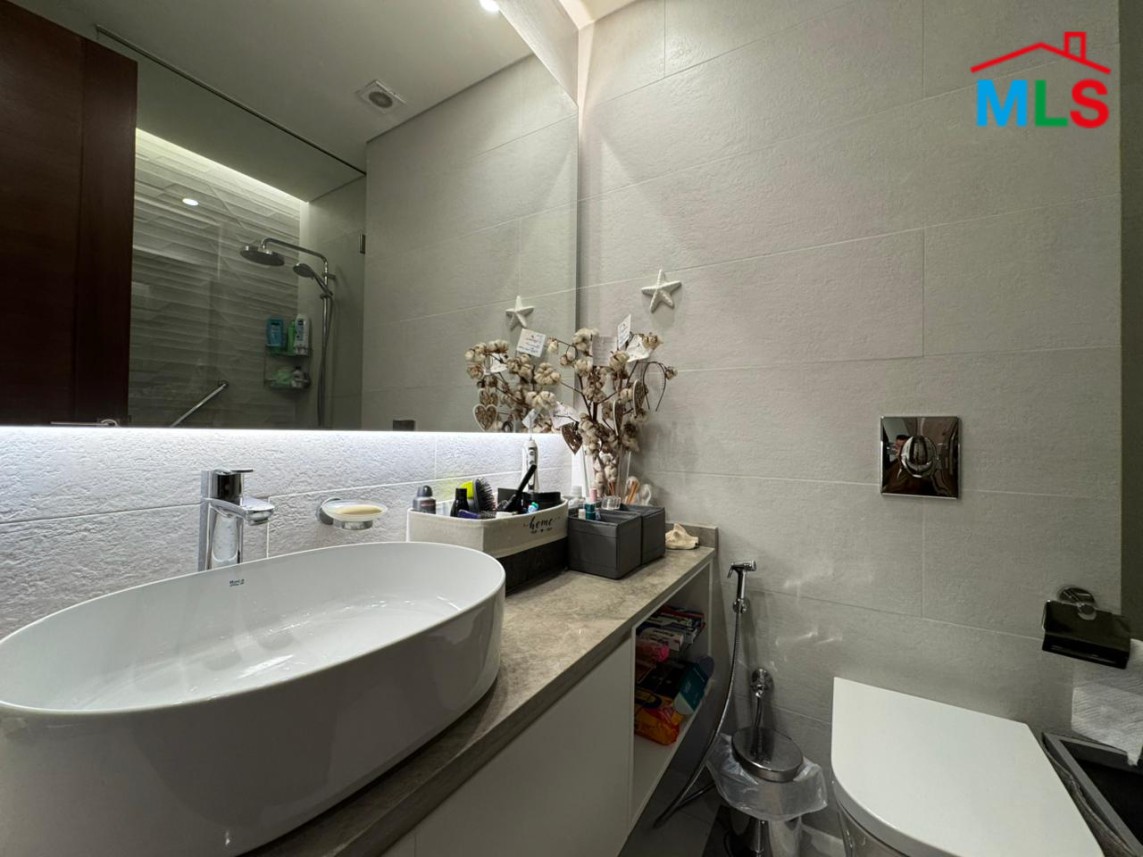 Spacious Apartment With Amazing View For Sale in Monteverde