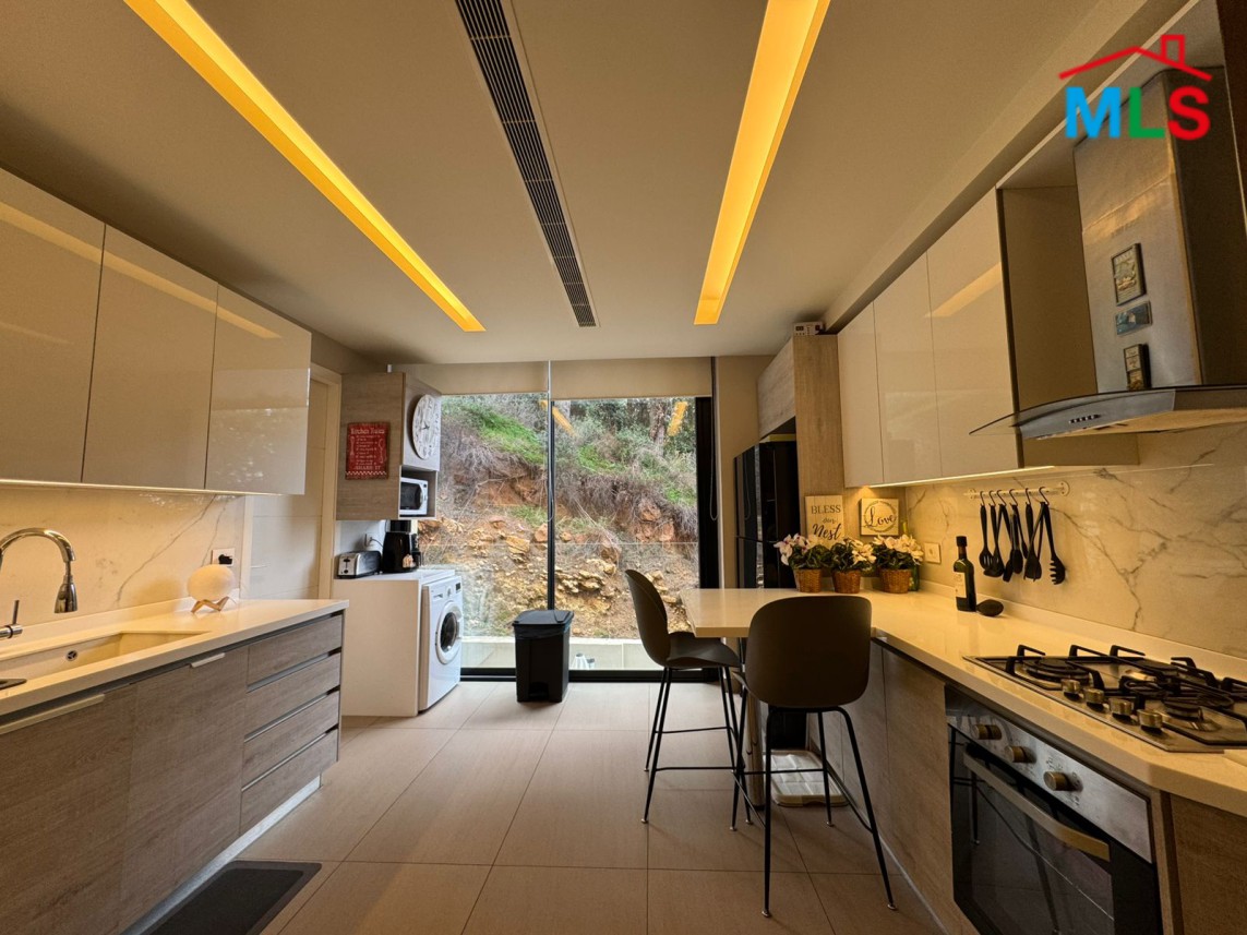 Spacious Apartment With Amazing View For Sale in Monteverde