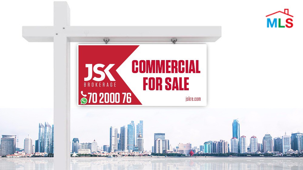 A 90 sqm Shop For Sale in Antelias