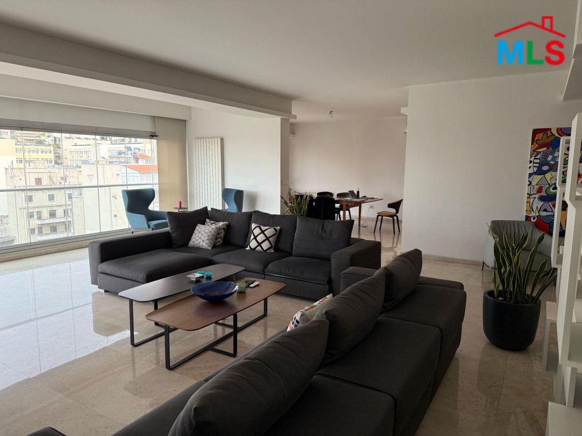 Luxurious Apartment For Sale in Achrafieh, Carré D'or