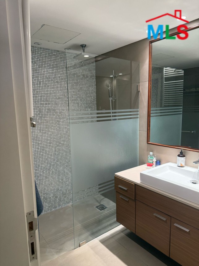 Luxurious Apartment For Sale in Achrafieh, Carré D'or