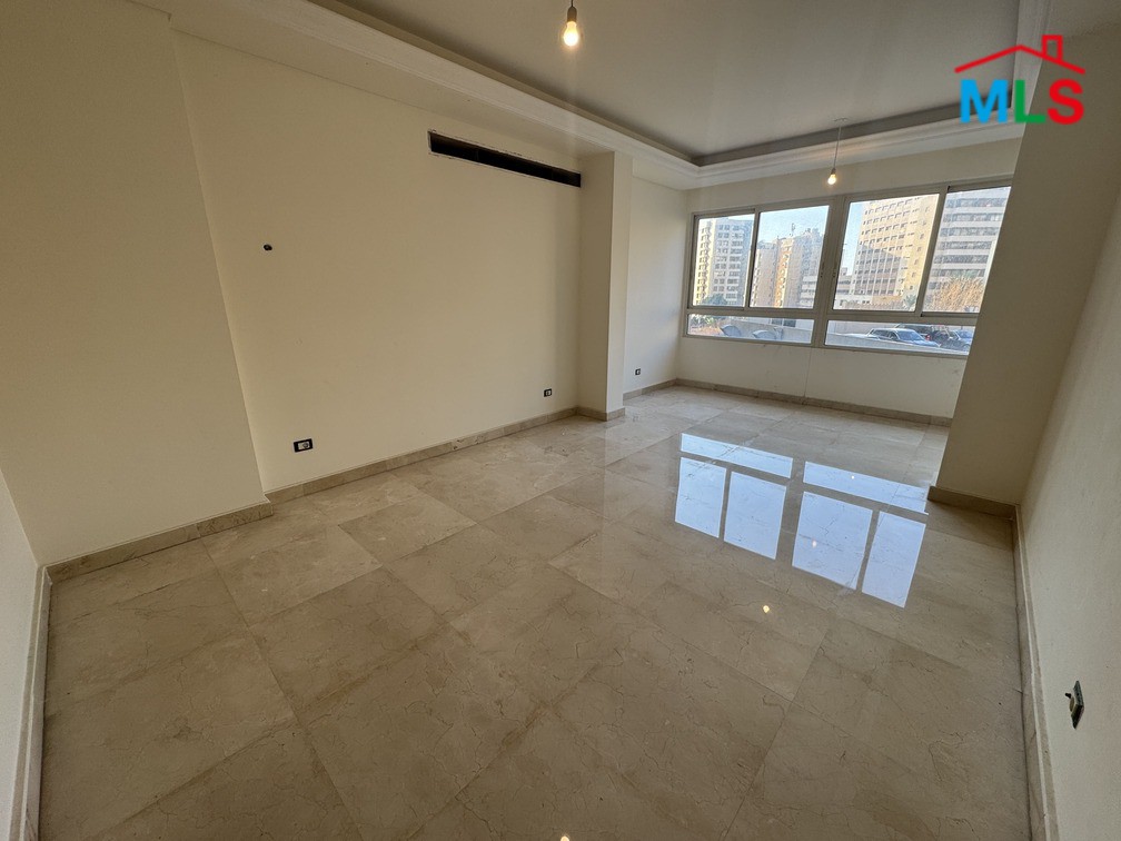 Spacious Apartment For Sale in Ramlet El Bayda