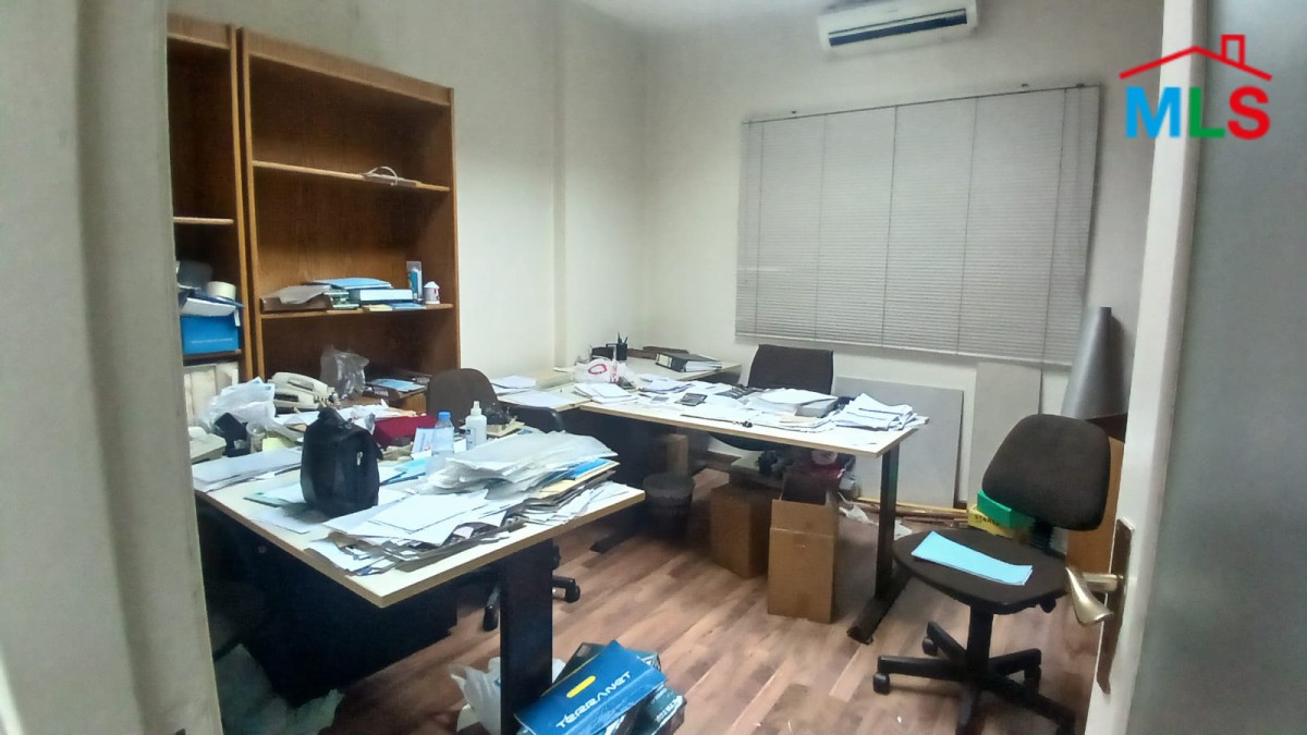 Office For Sale In Horsh Tabet