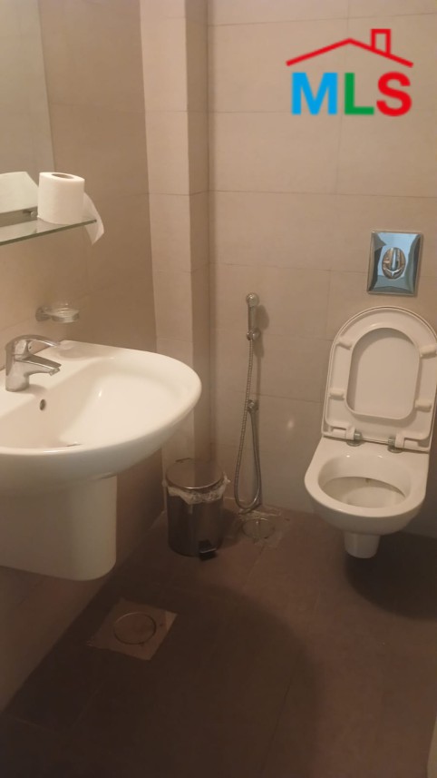 Office For Sale In Horsh Tabet
