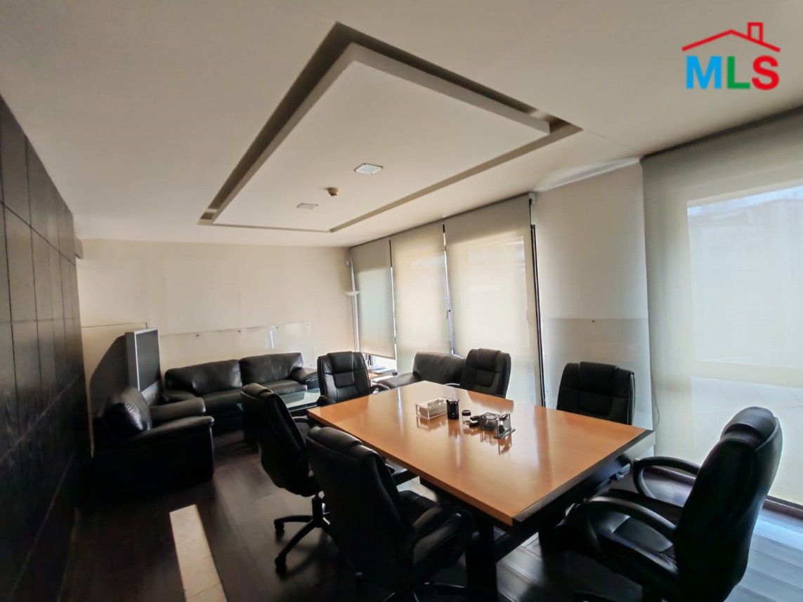 210 SQM Office For Sale In Prime Location in Achrafieh, Sassine