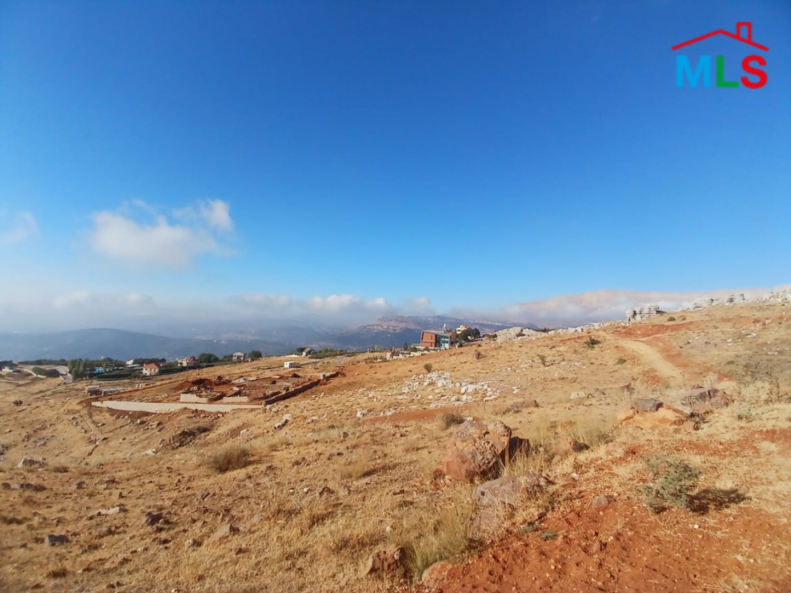 Land With A Beautiful View For Sale In Zaarour
