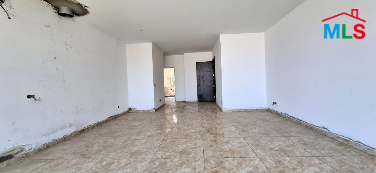 Spacious Apartment With Garden For Sale in Ajaltoun With Payment Facilities