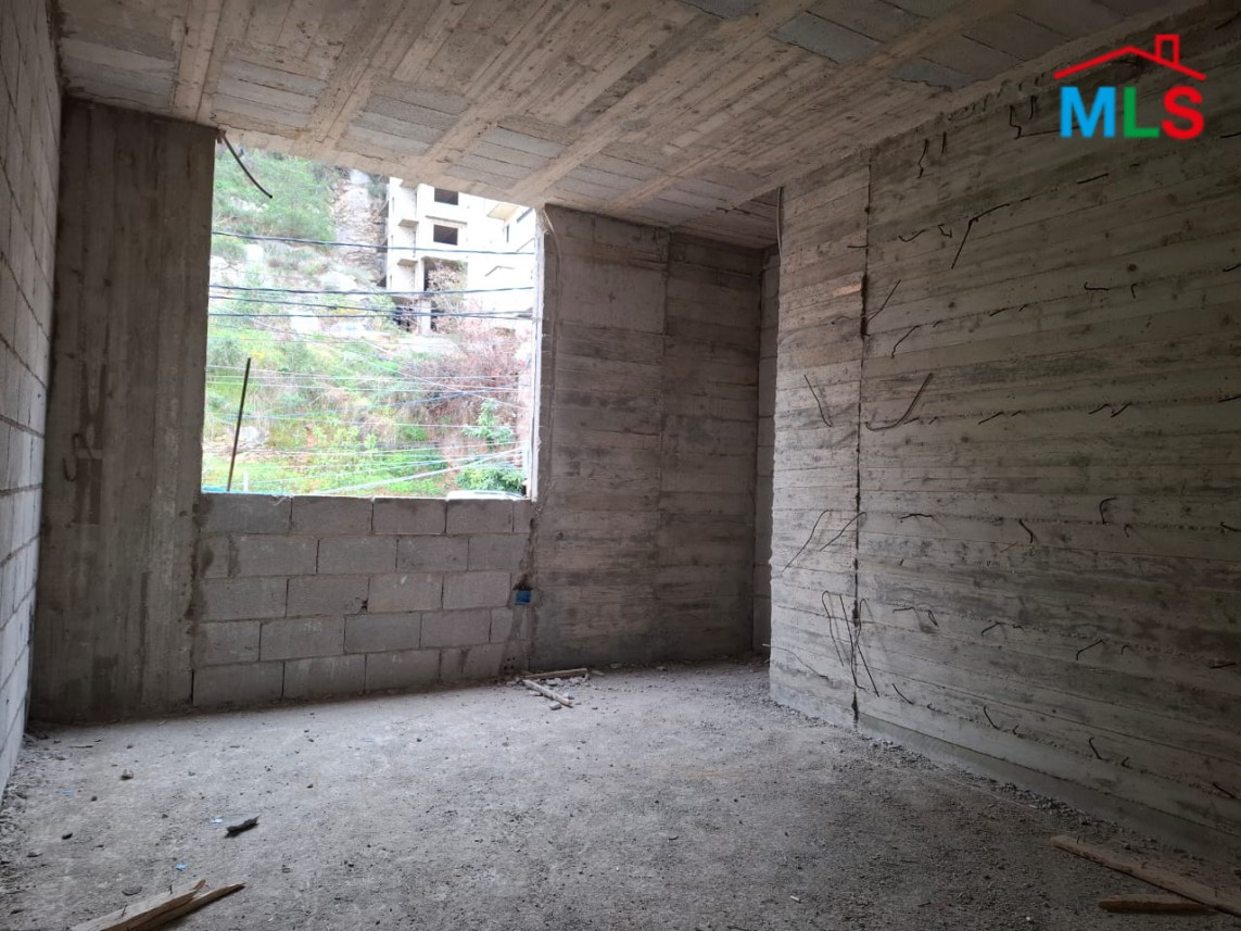 Under-Construction Apartment With Terrace For Sale in Ghadir-Payment Facilities