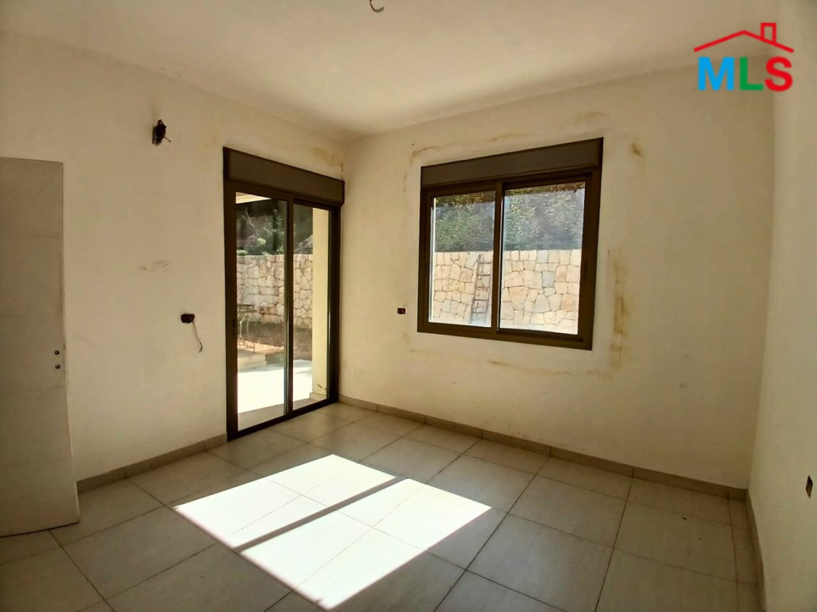 4-Bedroom Apartment With Garden For Sale in Kornet Chehwan