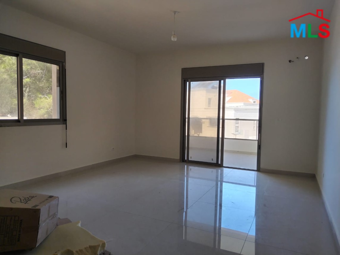 Spacious 3-Bedroom Apartment For Sale in Maaysra