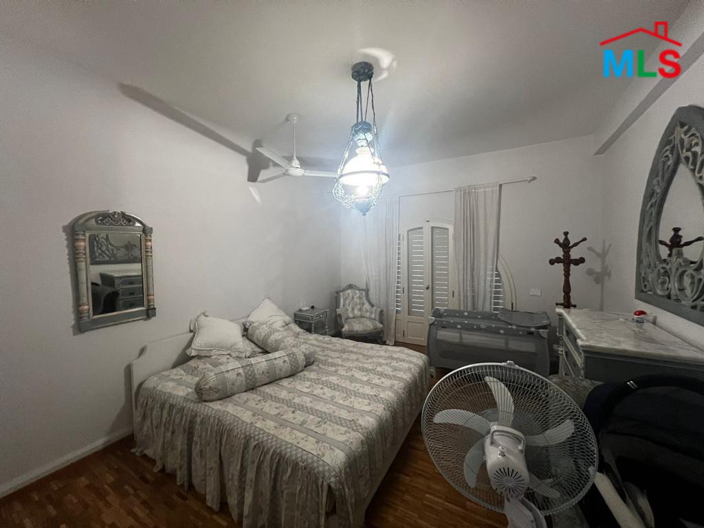 Stunning Villa with Garden For Sale in Baabdat